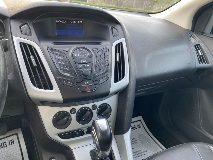 2013 Ford Focus 5dr HB SE, available for sale in Bethlehem, Pennsylvania | Best Auto Deals LLC. Bethlehem, Pennsylvania 2013 Ford Focus 5dr HB SE, available for sale in Bethlehem, Pennsylvania | Best Auto Deals LLC. Bethlehem, Pennsylvania