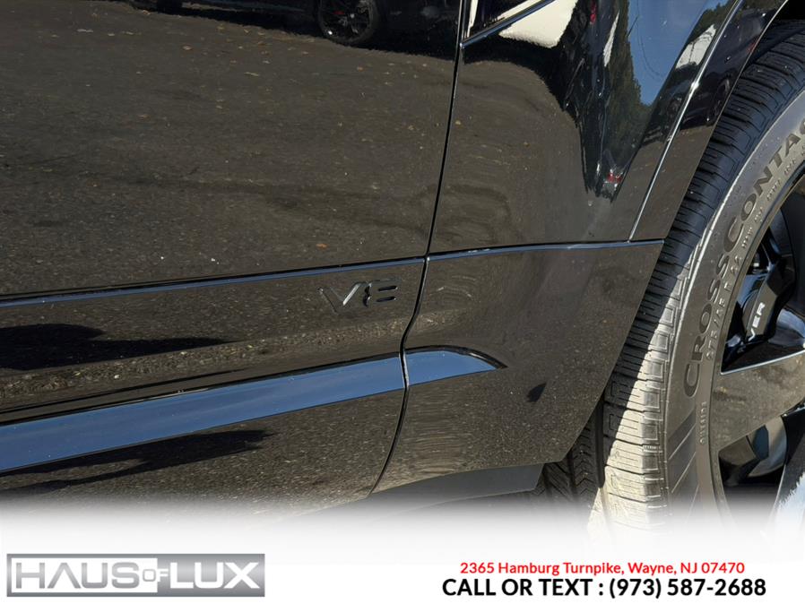 2023 Land Rover Defender 110 Carpathian Edition AWD V8, available for sale in Wayne, New Jersey | Haus of Lux. Wayne, New Jersey 2023 Land Rover Defender 110 Carpathian Edition AWD V8, available for sale in Wayne, New Jersey | Haus of Lux. Wayne, New Jersey