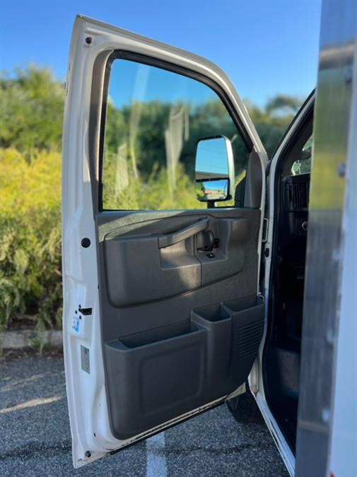 2019 GMC Savana Commercial Cutaway 3500 Van 139", available for sale in Paterson, New Jersey | Speedway Commercial Motors LLC. Paterson, New Jersey 2019 GMC Savana Commercial Cutaway 3500 Van 139", available for sale in Paterson, New Jersey | Speedway Commercial Motors LLC. Paterson, New Jersey