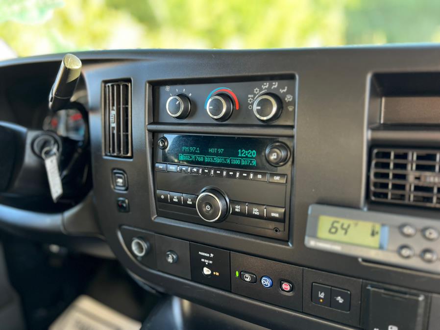 2019 GMC Savana Commercial Cutaway 3500 Van 139", available for sale in Paterson, New Jersey | Speedway Commercial Motors LLC. Paterson, New Jersey 2019 GMC Savana Commercial Cutaway 3500 Van 139", available for sale in Paterson, New Jersey | Speedway Commercial Motors LLC. Paterson, New Jersey