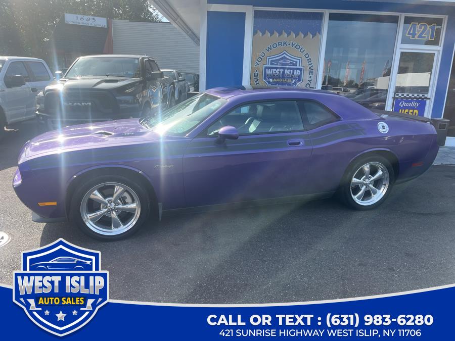 2010 Dodge Challenger 2dr Cpe R/T, available for sale in West Islip, New York | West Islip Auto Sales. West Islip, New York 2010 Dodge Challenger 2dr Cpe R/T, available for sale in West Islip, New York | West Islip Auto Sales. West Islip, New York