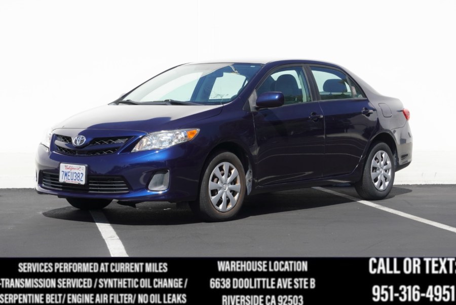 2011 Toyota Corolla LE photo 3