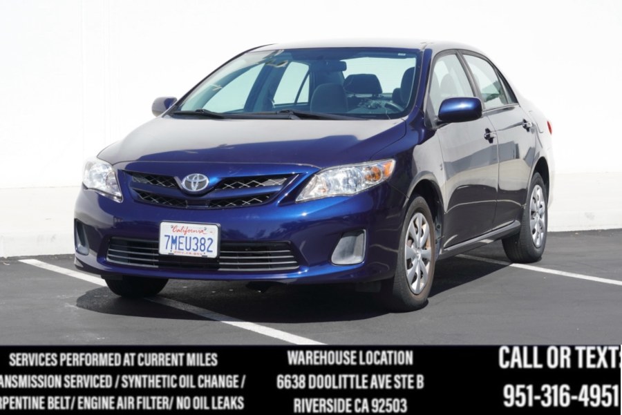 2011 Toyota Corolla LE photo 4