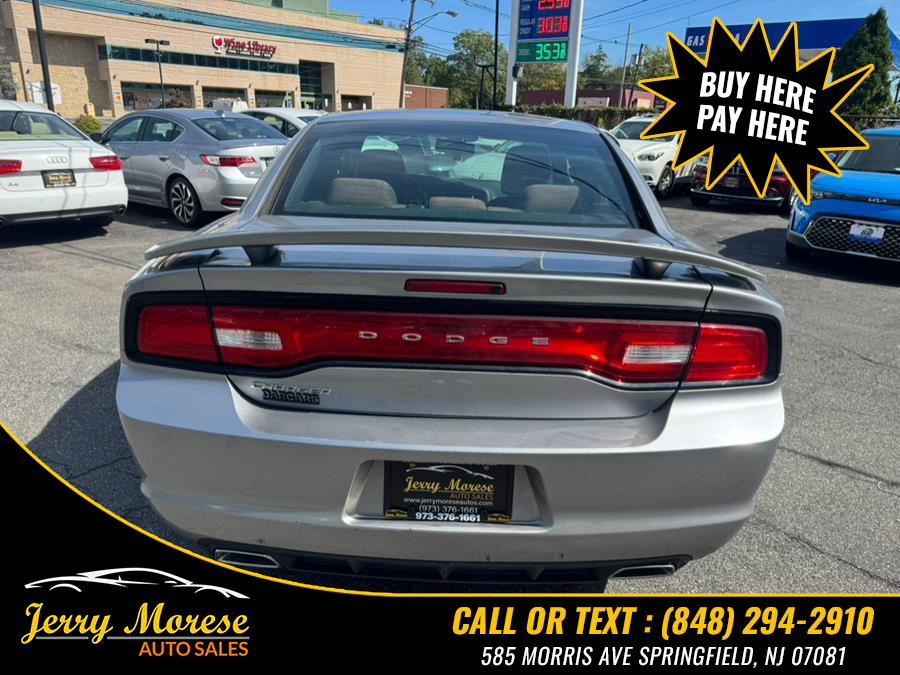 2014 Dodge Charger SE photo 4