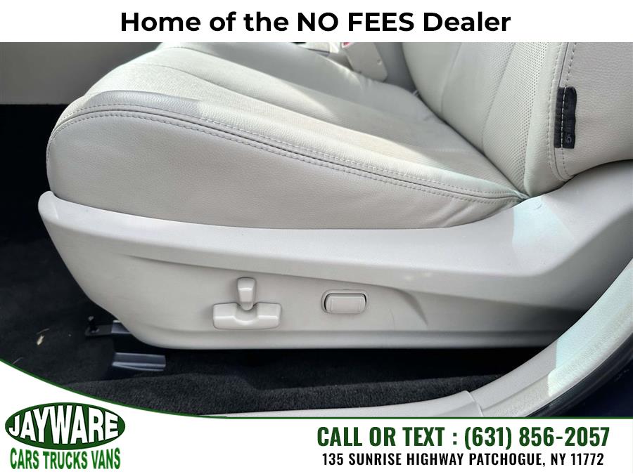 2012 Subaru Outback 4dr Wgn H4 Auto 2.5i Limited, available for sale in Patchogue, New York | Jayware Cars Trucks Vans. Patchogue, New York 2012 Subaru Outback 4dr Wgn H4 Auto 2.5i Limited, available for sale in Patchogue, New York | Jayware Cars Trucks Vans. Patchogue, New York
