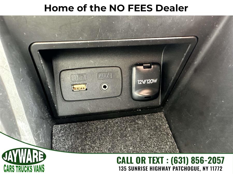 2012 Subaru Outback 4dr Wgn H4 Auto 2.5i Limited, available for sale in Patchogue, New York | Jayware Cars Trucks Vans. Patchogue, New York 2012 Subaru Outback 4dr Wgn H4 Auto 2.5i Limited, available for sale in Patchogue, New York | Jayware Cars Trucks Vans. Patchogue, New York
