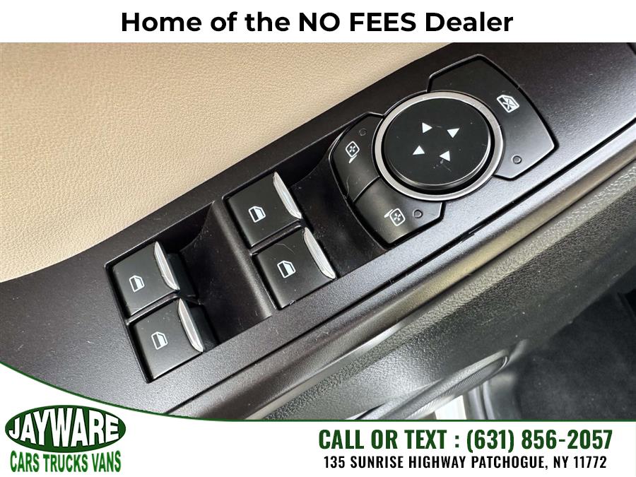 2020 Ford Explorer XLT 4WD, available for sale in Patchogue, New York | Jayware Cars Trucks Vans. Patchogue, New York 2020 Ford Explorer XLT 4WD, available for sale in Patchogue, New York | Jayware Cars Trucks Vans. Patchogue, New York