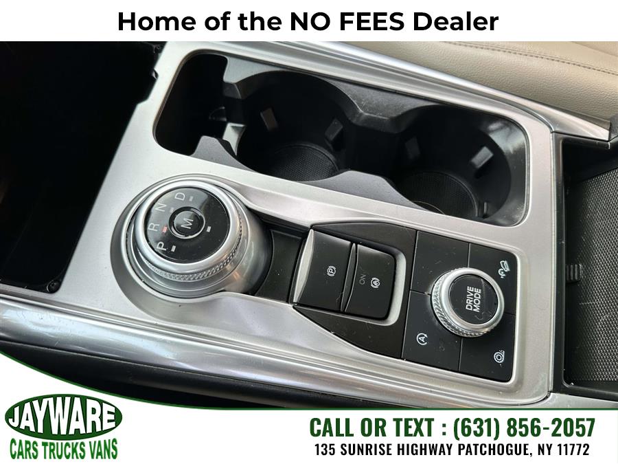 2020 Ford Explorer XLT 4WD, available for sale in Patchogue, New York | Jayware Cars Trucks Vans. Patchogue, New York 2020 Ford Explorer XLT 4WD, available for sale in Patchogue, New York | Jayware Cars Trucks Vans. Patchogue, New York