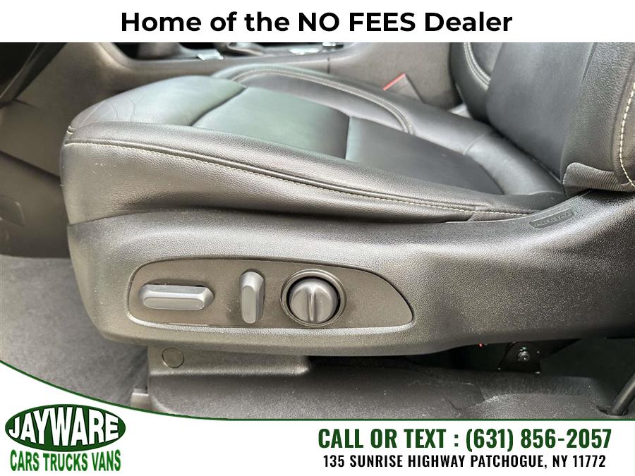 2023 Chevrolet Traverse AWD 4dr LT Leather, available for sale in Patchogue, New York | Jayware Cars Trucks Vans. Patchogue, New York 2023 Chevrolet Traverse AWD 4dr LT Leather, available for sale in Patchogue, New York | Jayware Cars Trucks Vans. Patchogue, New York