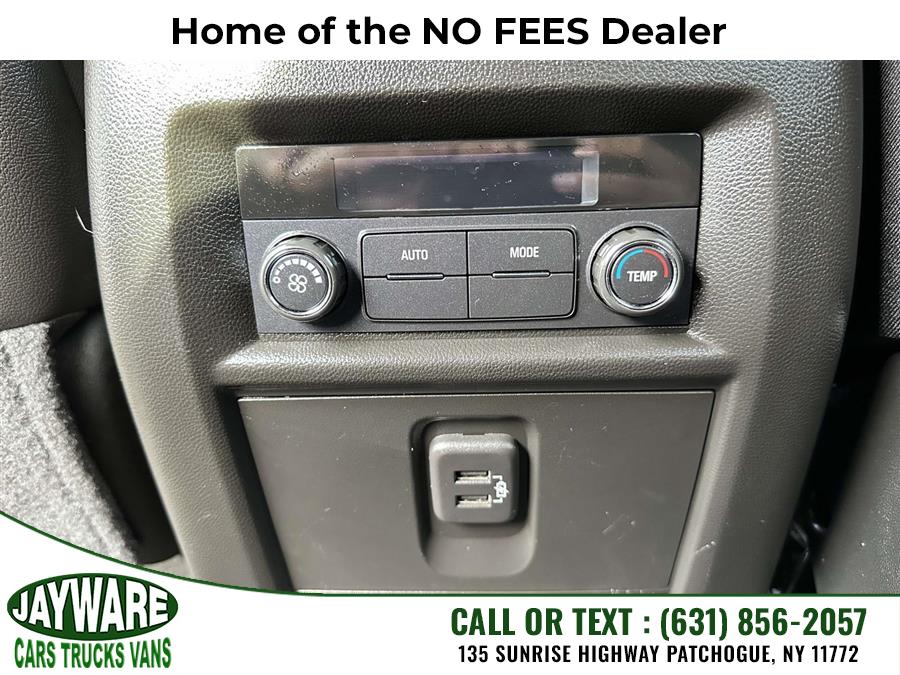 2023 Chevrolet Traverse AWD 4dr LT Leather, available for sale in Patchogue, New York | Jayware Cars Trucks Vans. Patchogue, New York 2023 Chevrolet Traverse AWD 4dr LT Leather, available for sale in Patchogue, New York | Jayware Cars Trucks Vans. Patchogue, New York