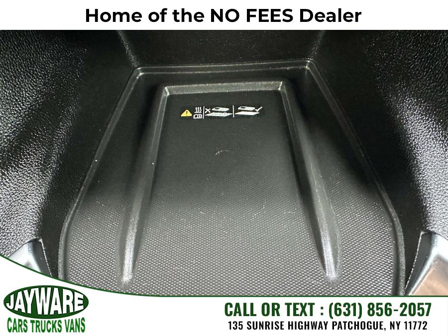 2023 Chevrolet Traverse AWD 4dr LT Leather, available for sale in Patchogue, New York | Jayware Cars Trucks Vans. Patchogue, New York 2023 Chevrolet Traverse AWD 4dr LT Leather, available for sale in Patchogue, New York | Jayware Cars Trucks Vans. Patchogue, New York
