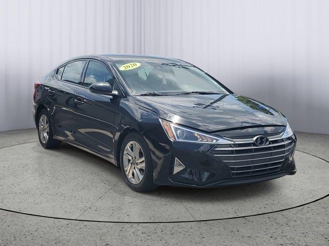 Used 2020 Hyundai Elantra in Fort Myers, Florida | Carlux Fort Myers. Fort Myers, Florida