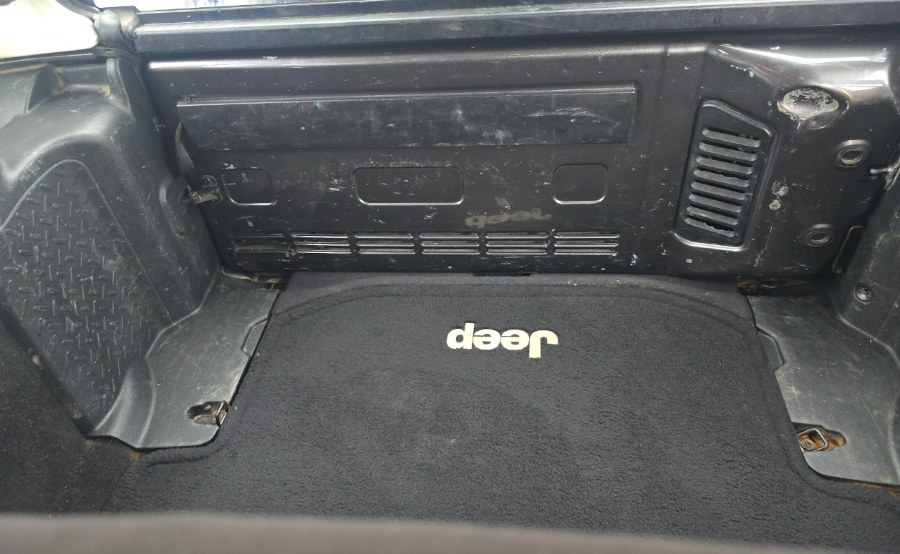 2017 Jeep Wrangler Unlimited Sport 4x4, available for sale in Woodside, New York | Drive Central. Woodside, New York 2017 Jeep Wrangler Unlimited Sport 4x4, available for sale in Woodside, New York | Drive Central. Woodside, New York