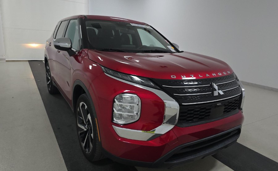 2022 Mitsubishi Outlander ES FWD, available for sale in Woodside, New York | Drive Central. Woodside, New York 2022 Mitsubishi Outlander ES FWD, available for sale in Woodside, New York | Drive Central. Woodside, New York