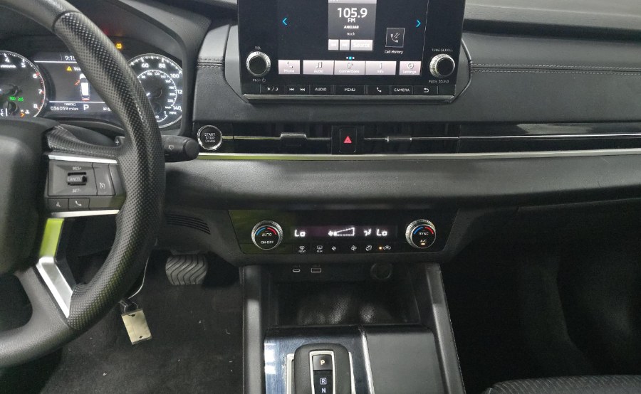 2022 Mitsubishi Outlander ES FWD, available for sale in Woodside, New York | Drive Central. Woodside, New York 2022 Mitsubishi Outlander ES FWD, available for sale in Woodside, New York | Drive Central. Woodside, New York