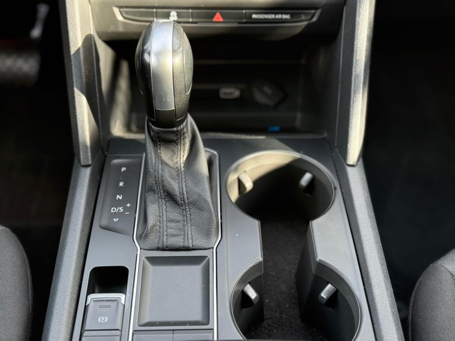 2018 Volkswagen Atlas 3.6L V6 Launch Edition FWD *Ltd Avail*, available for sale in Irvington, New Jersey | Best Cars R Us. Irvington, New Jersey 2018 Volkswagen Atlas 3.6L V6 Launch Edition FWD *Ltd Avail*, available for sale in Irvington, New Jersey | Best Cars R Us. Irvington, New Jersey