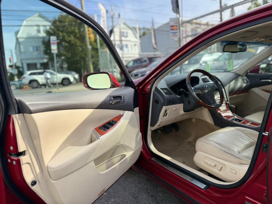 2010 Lexus ES 350 4dr Sdn, available for sale in Irvington, New Jersey | Best Cars R Us. Irvington, New Jersey 2010 Lexus ES 350 4dr Sdn, available for sale in Irvington, New Jersey | Best Cars R Us. Irvington, New Jersey