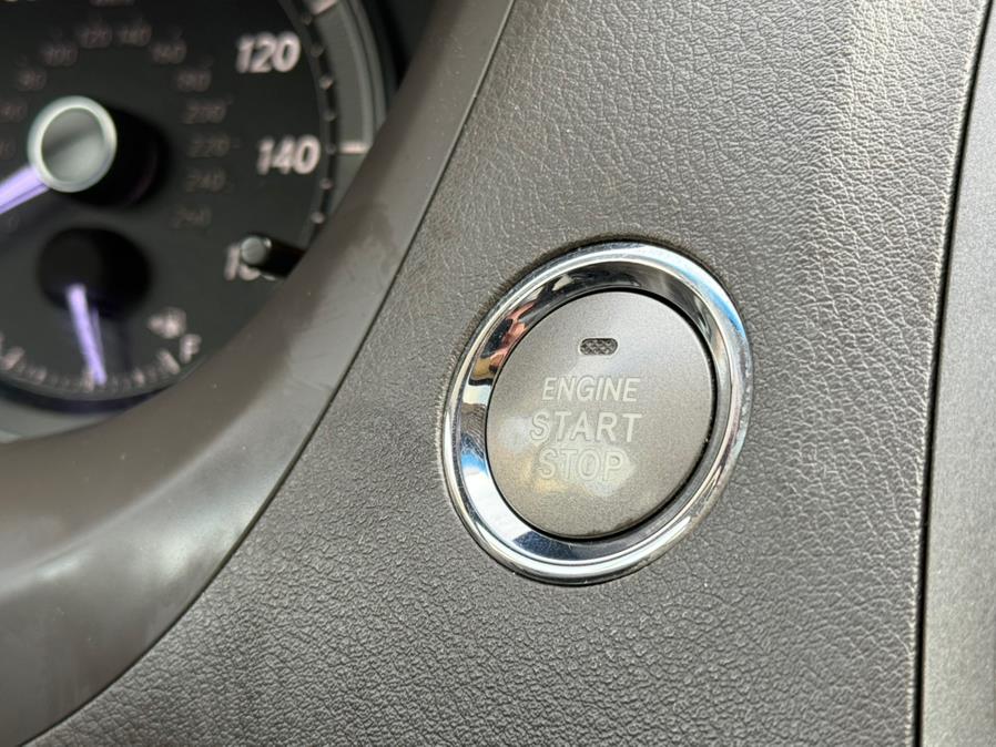 2010 Lexus ES 350 4dr Sdn, available for sale in Irvington, New Jersey | Best Cars R Us. Irvington, New Jersey 2010 Lexus ES 350 4dr Sdn, available for sale in Irvington, New Jersey | Best Cars R Us. Irvington, New Jersey
