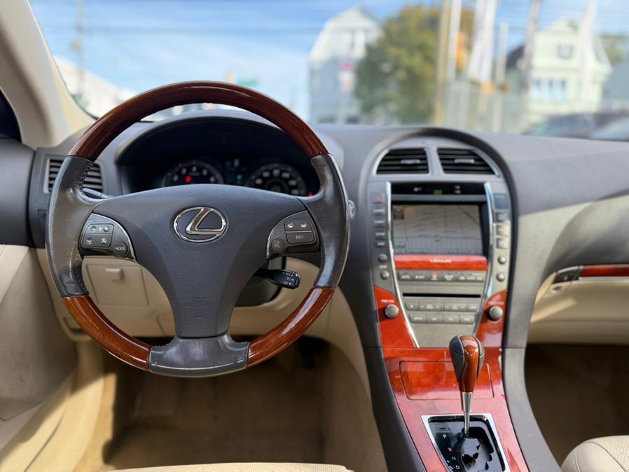 2010 Lexus ES 350 4dr Sdn, available for sale in Irvington, New Jersey | Best Cars R Us. Irvington, New Jersey 2010 Lexus ES 350 4dr Sdn, available for sale in Irvington, New Jersey | Best Cars R Us. Irvington, New Jersey
