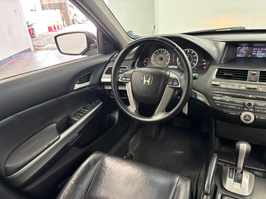 2010 Honda Accord Sedan 4dr V6 Auto EX-L, available for sale in Elizabeth, New Jersey | Dream Auto Group. Elizabeth, New Jersey 2010 Honda Accord Sedan 4dr V6 Auto EX-L, available for sale in Elizabeth, New Jersey | Dream Auto Group. Elizabeth, New Jersey