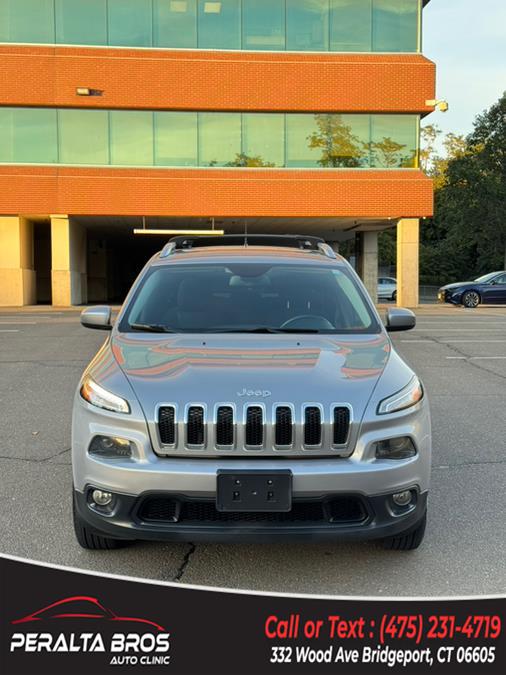 2016 Jeep Cherokee 4WD 4dr Latitude, available for sale in Bridgeport, Connecticut | Peralta Bros Auto Clinic. Bridgeport, Connecticut 2016 Jeep Cherokee 4WD 4dr Latitude, available for sale in Bridgeport, Connecticut | Peralta Bros Auto Clinic. Bridgeport, Connecticut