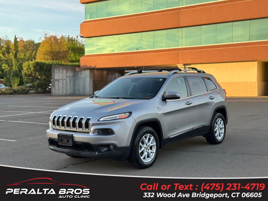 2016 Jeep Cherokee 4WD 4dr Latitude, available for sale in Bridgeport, Connecticut | Peralta Bros Auto Clinic. Bridgeport, Connecticut 2016 Jeep Cherokee 4WD 4dr Latitude, available for sale in Bridgeport, Connecticut | Peralta Bros Auto Clinic. Bridgeport, Connecticut