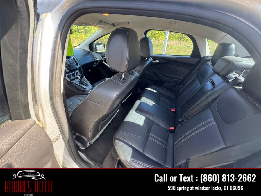 2014 Ford Focus 4dr Sdn SE, available for sale in Windsor Locks, Connecticut | Habibis Auto Sales. Windsor Locks, Connecticut 2014 Ford Focus 4dr Sdn SE, available for sale in Windsor Locks, Connecticut | Habibis Auto Sales. Windsor Locks, Connecticut