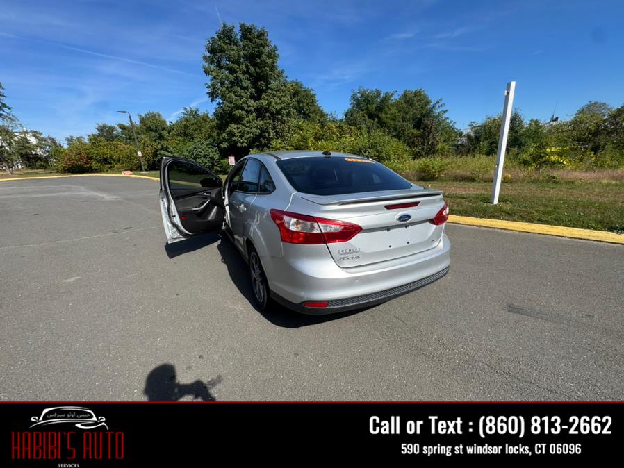 2014 Ford Focus 4dr Sdn SE, available for sale in Windsor Locks, Connecticut | Habibis Auto Sales. Windsor Locks, Connecticut 2014 Ford Focus 4dr Sdn SE, available for sale in Windsor Locks, Connecticut | Habibis Auto Sales. Windsor Locks, Connecticut