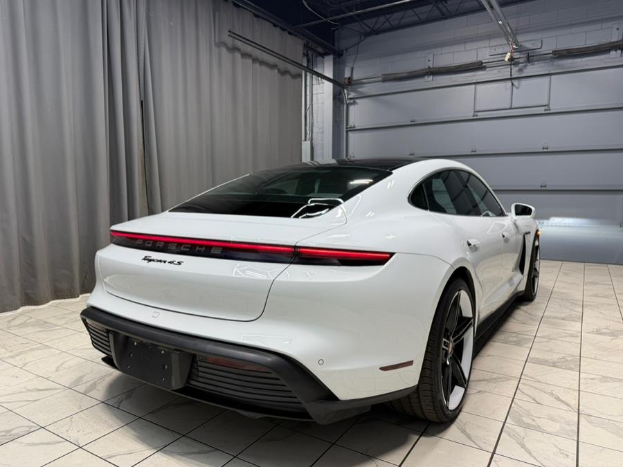 2021 Porsche Taycan 4S photo 6