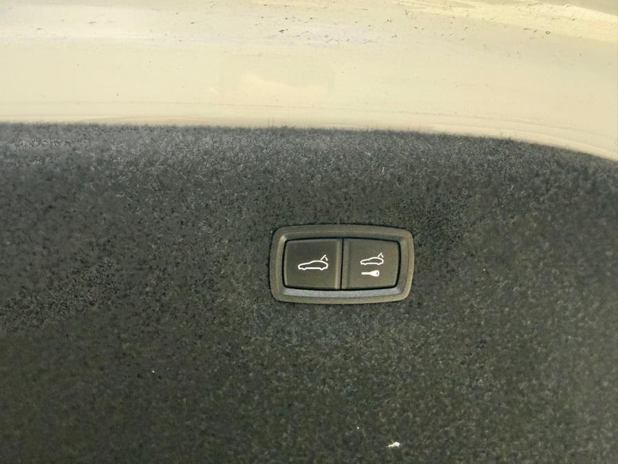 2021 Porsche Taycan 4S photo 36