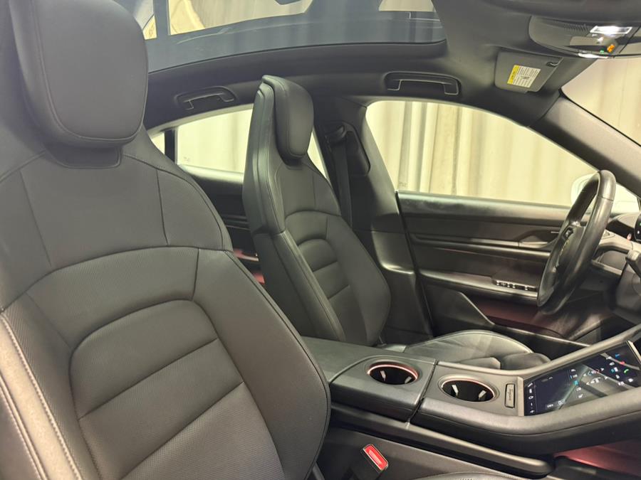 2021 Porsche Taycan 4S photo 15