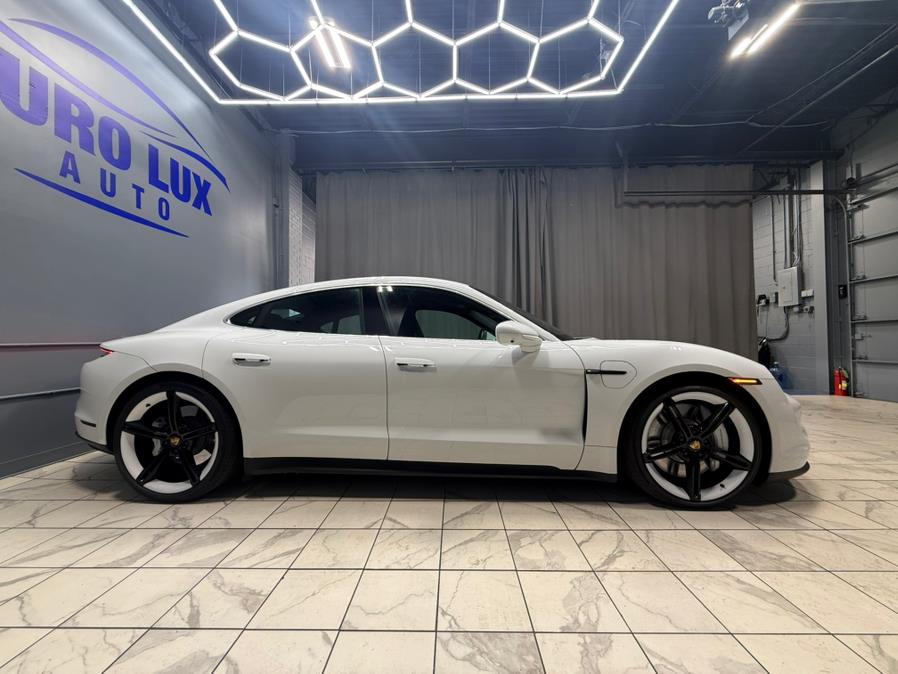 2021 Porsche Taycan 4S photo 4
