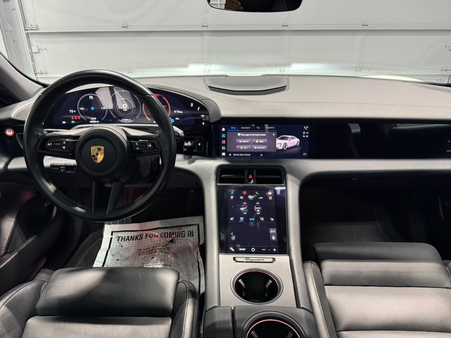 2021 Porsche Taycan 4S photo 18