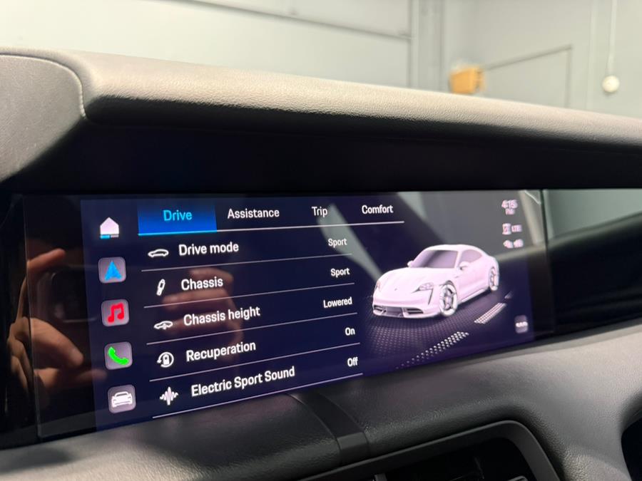 2021 Porsche Taycan 4S photo 23