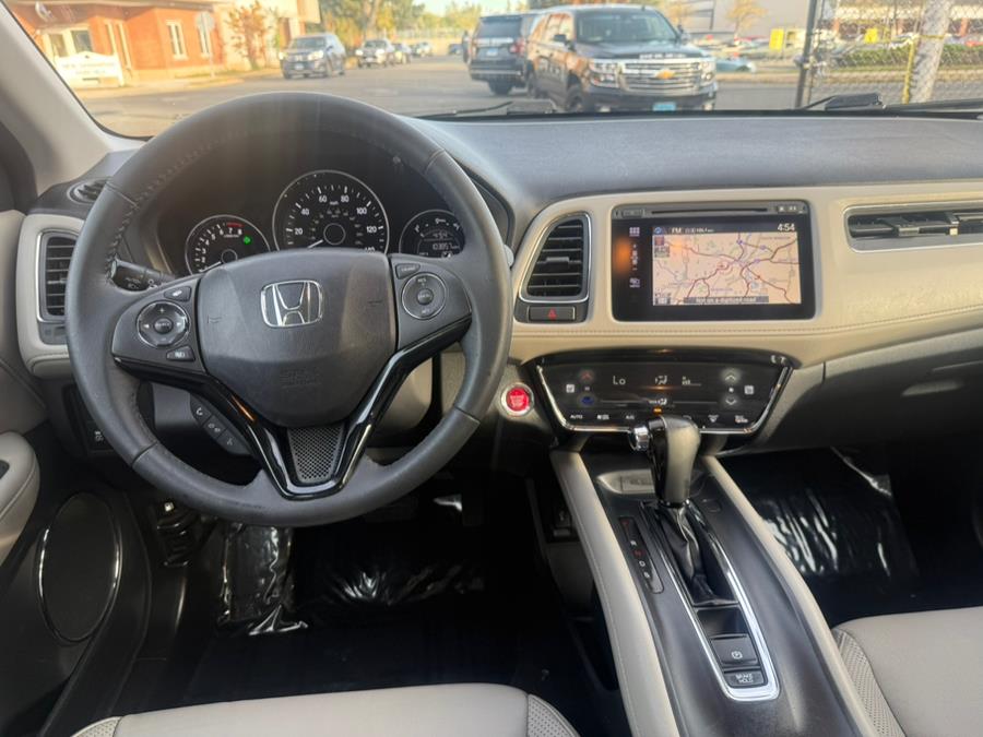 2016 Honda HR-V AWD 4dr CVT EX-L w/Navi, available for sale in Hartford, Connecticut | VEB Auto Sales. Hartford, Connecticut 2016 Honda HR-V AWD 4dr CVT EX-L w/Navi, available for sale in Hartford, Connecticut | VEB Auto Sales. Hartford, Connecticut
