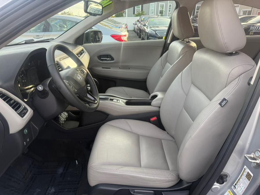 2016 Honda HR-V AWD 4dr CVT EX-L w/Navi, available for sale in Hartford, Connecticut | VEB Auto Sales. Hartford, Connecticut 2016 Honda HR-V AWD 4dr CVT EX-L w/Navi, available for sale in Hartford, Connecticut | VEB Auto Sales. Hartford, Connecticut