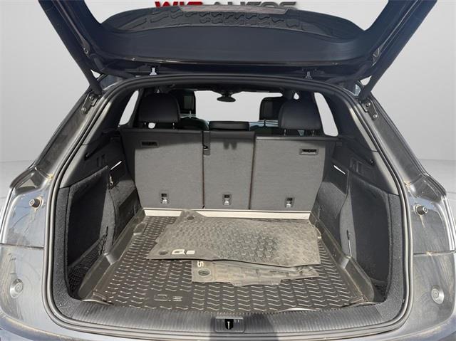 2020 Audi Q5 Premium photo 10