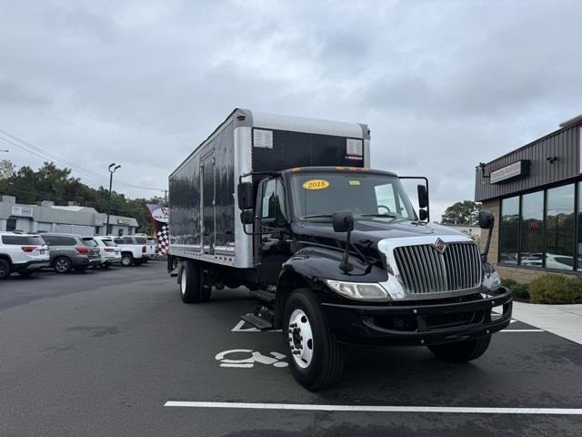 2018 International 4300 DuraStar 4300 photo 5