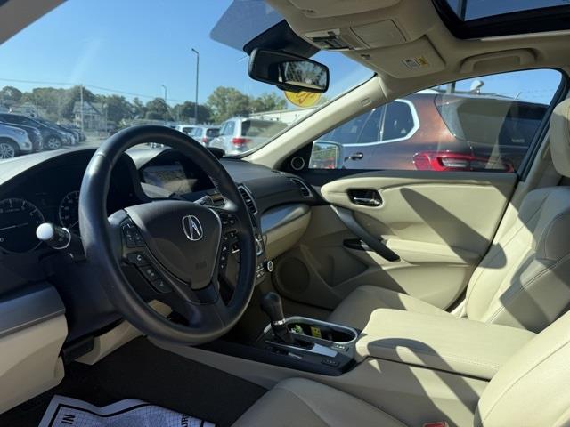 2016 Acura RDX Technology Plus photo 17