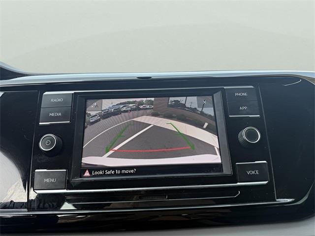2022 Volkswagen Taos S photo 15