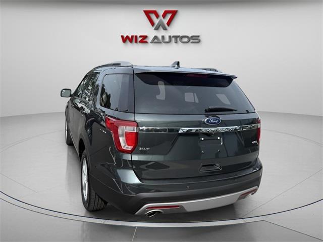 2016 Ford Explorer XLT photo 6