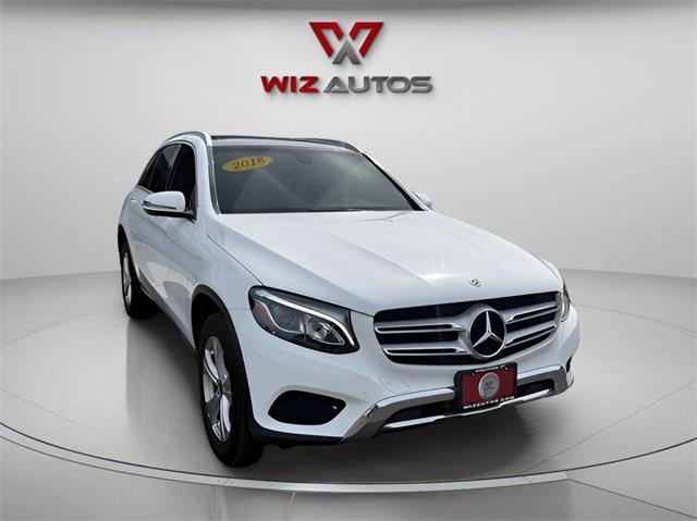 2018 Mercedes Benz GLC 300 4MATIC photo 3