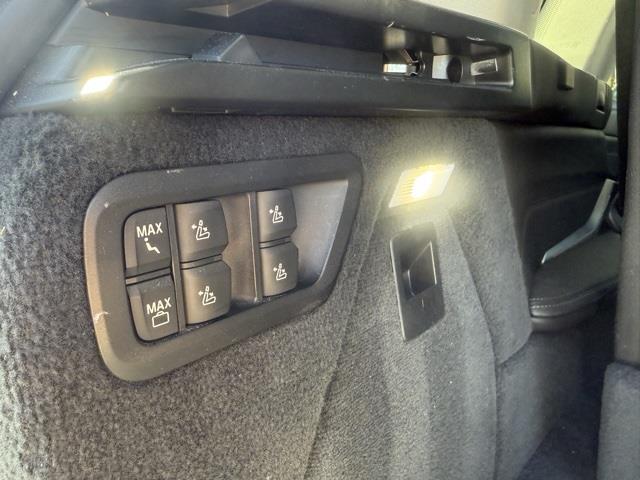 2020 Bmw X7 xDrive40i photo 2