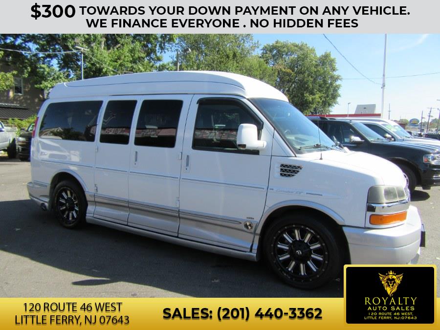 2012 Chevrolet Express Cargo Van photo 2