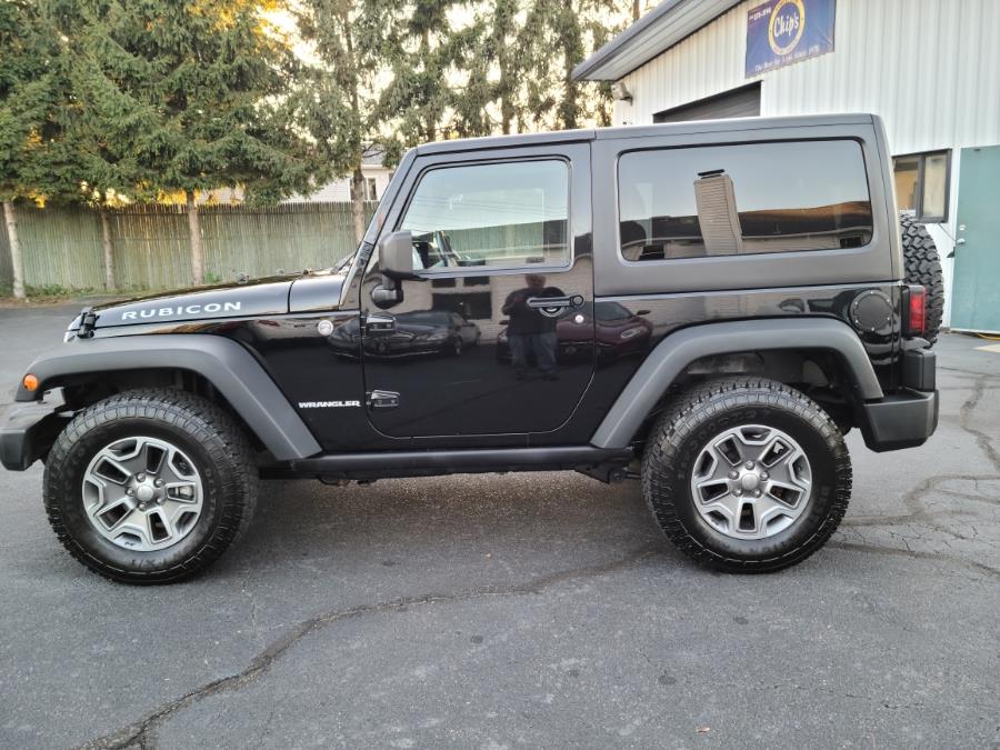 2013 Jeep Wrangler Rubicon photo 2