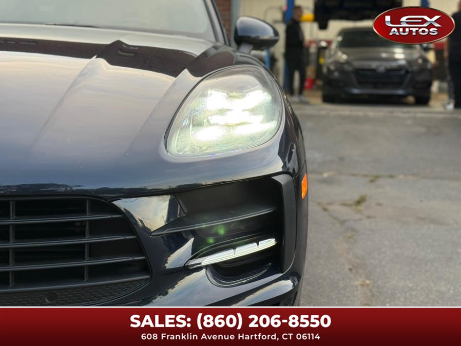 2020 Porsche Macan photo 4