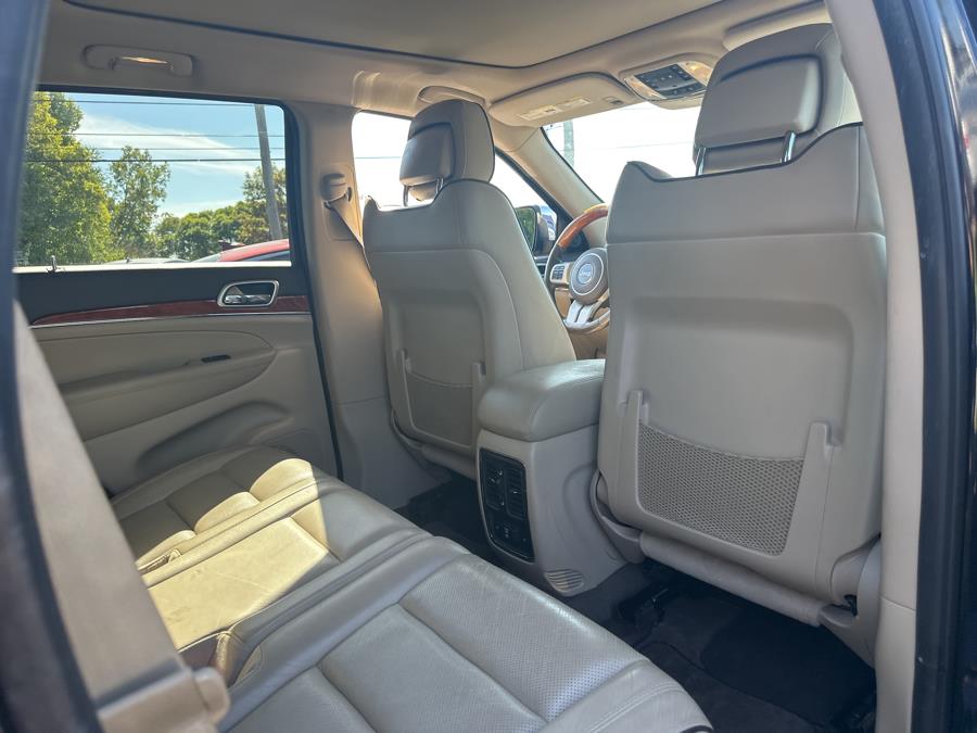 2011 Jeep Grand Cherokee 4WD 4dr Overland, available for sale in Beavercreek, Ohio | Wholesale Direct Motors. Beavercreek, Ohio 2011 Jeep Grand Cherokee 4WD 4dr Overland, available for sale in Beavercreek, Ohio | Wholesale Direct Motors. Beavercreek, Ohio