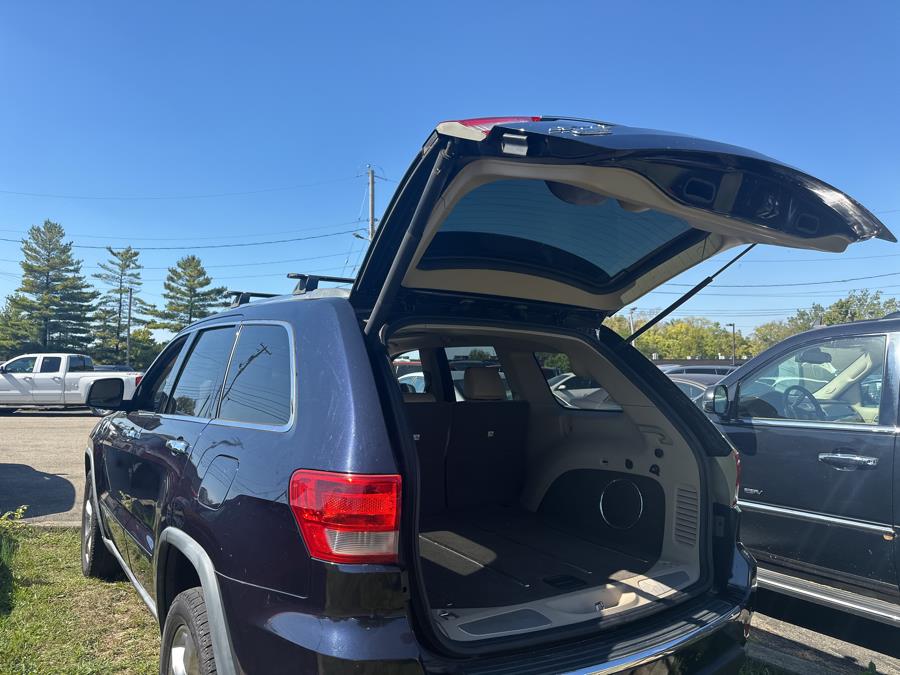 2011 Jeep Grand Cherokee 4WD 4dr Overland, available for sale in Beavercreek, Ohio | Wholesale Direct Motors. Beavercreek, Ohio 2011 Jeep Grand Cherokee 4WD 4dr Overland, available for sale in Beavercreek, Ohio | Wholesale Direct Motors. Beavercreek, Ohio