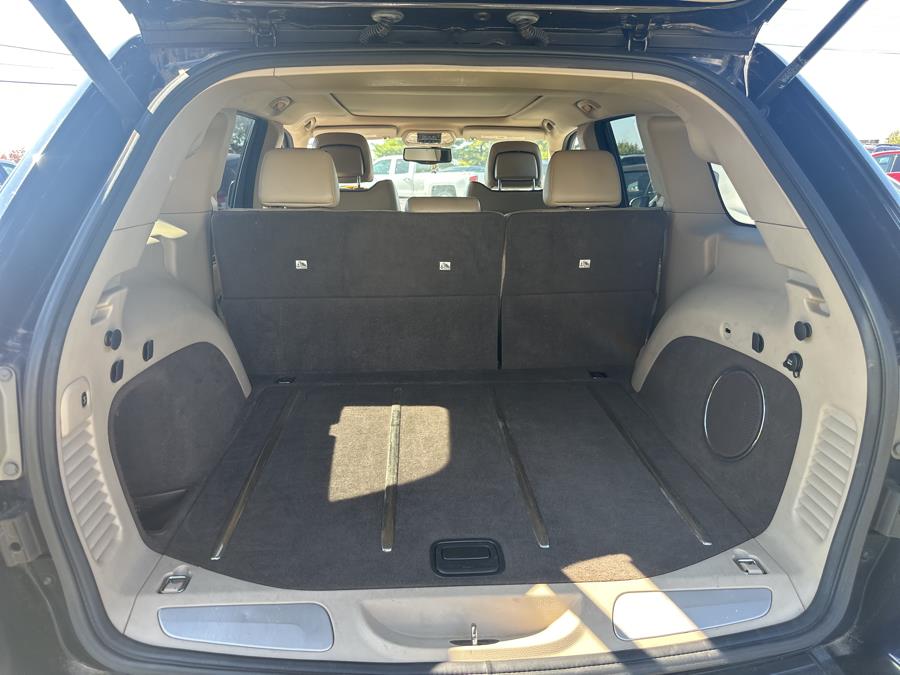 2011 Jeep Grand Cherokee 4WD 4dr Overland, available for sale in Beavercreek, Ohio | Wholesale Direct Motors. Beavercreek, Ohio 2011 Jeep Grand Cherokee 4WD 4dr Overland, available for sale in Beavercreek, Ohio | Wholesale Direct Motors. Beavercreek, Ohio