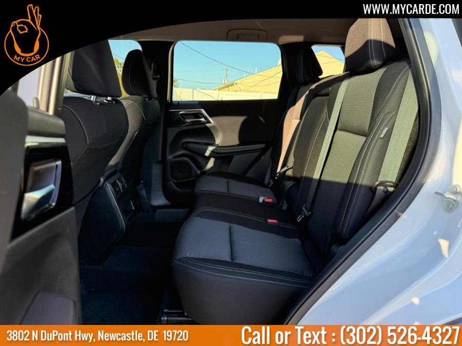2022 Mitsubishi Outlander ES S-AWC photo 17